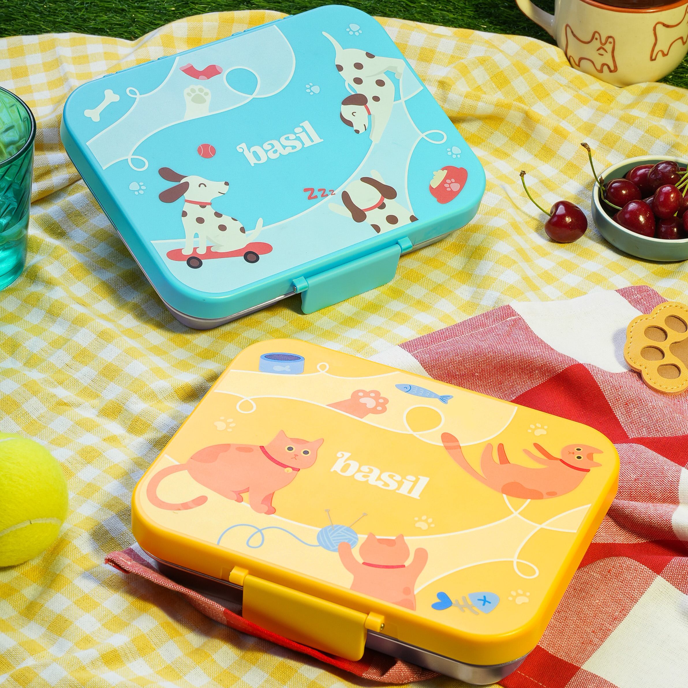 3 Compartment Stainless Steel Lunchbox with Plastic Lid - Wiggly Woof
